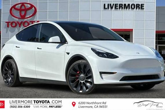 TESLA MODEL Y 2022 7SAYGDEF4NF484835 image
